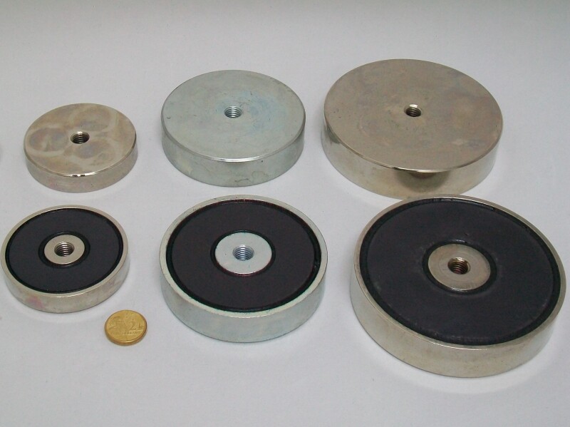 Ferrite Ceramic Pot Magnets with Machined Casing